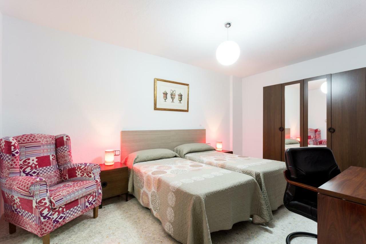 세비야 Holi-Rent Albareda 아파트 외부 사진